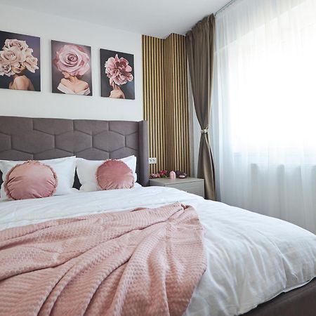 Casa Venus - Langa Iulius Mall Тімішоара Екстер'єр фото